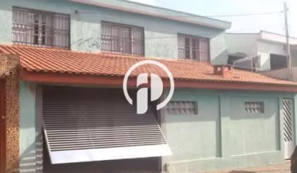 Sobrado Vila Camilópolis, 3 dorm, 3 vagas, 221 mts de área construída, Agende já sua visita e confira!