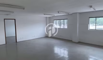 Armazem para Locação no bairro Jardim Humaitá, 10 vagas, 2.692,00 m² m, 7.688,00 m² m