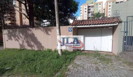 Casa  para alugar, 245 m² por R$ 5.850/mês - Bigorrilho - Curitiba/PR