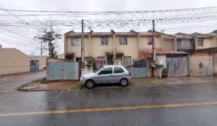 Sobrado com 2 dormitórios à venda, 62 m² por R$ 170.000,00 - Ganchinho - Curitiba/PR