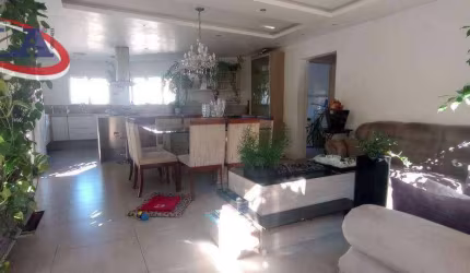 Casa com 3 dormitórios à venda, 300 m² por R$ 1.500.000,00 - Abranches - Curitiba/PR