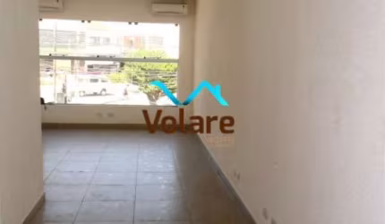 Casa Comercial de Alto Padrão no Butantã, São Paulo-SP: 3 Salas, 3 Banheiros, 1 Vaga de Garagem - 100m² de Área