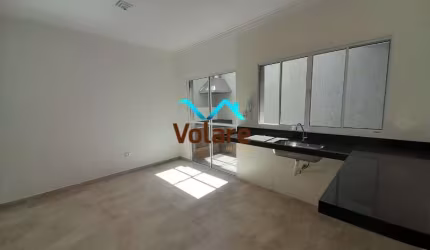 Venda de Sobrado em Condomínio fechado; 2 Quartos no Jaguaribe, Osasco-SP: 73m², 1 Vaga, Próximo à Comércios