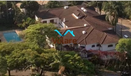 Excelente casa de esquina à venda em Alphaville no Residencial 01!