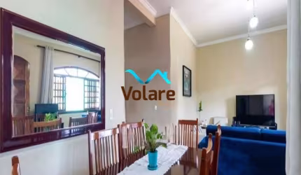 Casa à Venda em Osasco-SP, Bairro Novo Osasco! 3 Quartos, 1 Suíte, 3 Vagas, 379m²!