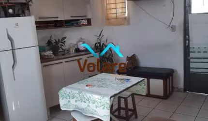 Imperdível! Casa à venda em Novo Osasco-SP com 6 quartos, 3 salas, 5 banheiros e 220m² de área.