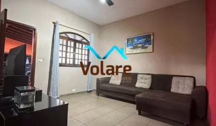 Imperdível: Casa à venda em Osasco-SP, bairro Ayrosa, 3 quartos, 1 sala, 3 banheiros, 2 vagas de garagem, 196m². Venha conferir!