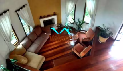 Imperdível casa à venda em Osasco-SP, City Bussocaba: 3 quartos, 1 suite, 3 salas, 3 banheiros, 8 vagas, 360m²!