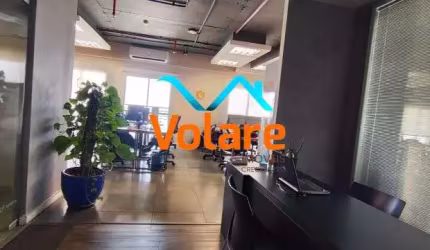 Sala comercial no formato de Coworking em condomínio para locação no Centro de Osasco-SP: 7 salas, 5 banheiros, 7 vagas, 283m². Confira!