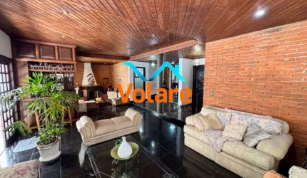 Casa de luxo à venda em Osasco-SP, bairro Adalgisa: 4 quartos, 4 suítes, 3 salas, 8 banheiros, 4 vagas de garagem, 400m².