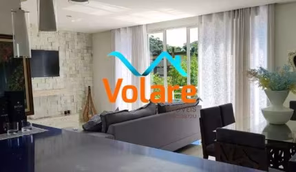 Casa à Venda em Santana de Parnaíba-SP, Residencial Valville 2: 3 Suítes, 269m².