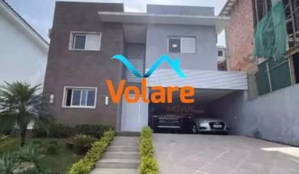 Casa de luxo em condomínio à venda em Santana de Parnaíba-SP, Residencial Valville 1: 3 suítes, 260m².