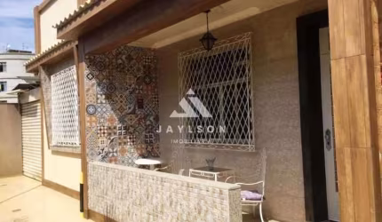 Casa com 2 quartos à venda na Rua Amacena, Higienópolis, Rio de Janeiro, 175 m2 por R$ 550.000