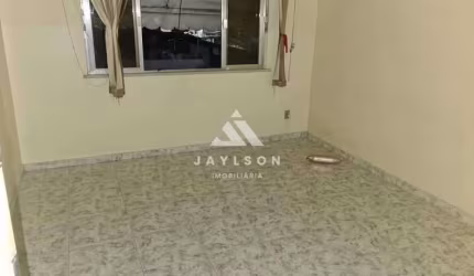 Apartamento com 2 quartos à venda na Rua Inácio Acioli, Penha Circular, Rio de Janeiro, 59 m2 por R$ 175.000