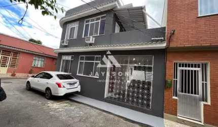 Casa em condomínio fechado com 4 quartos à venda na Rua Comendador Pinto, Campinho, Rio de Janeiro, 156 m2 por R$ 535.000