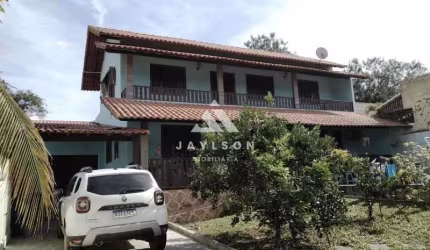 Casa com 3 quartos à venda na Rua Igarapava, Parati, Araruama, 182 m2 por R$ 455.000