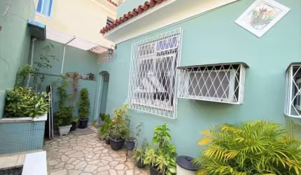 Casa com 1 quarto à venda na Rua Montevidéu, Penha, Rio de Janeiro, 82 m2 por R$ 295.000