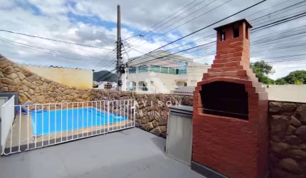Casa com 2 quartos à venda na Rua Sargento Menezes, Vila Valqueire, Rio de Janeiro, 120 m2 por R$ 485.000