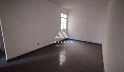 Apartamento com 2 quartos à venda na Estrada do Barro Vermelho, Rocha Miranda, Rio de Janeiro, 64 m2 por R$ 180.000