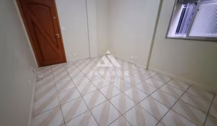 Apartamento com 2 quartos à venda na Avenida Oliveira Belo, Vila da Penha, Rio de Janeiro, 61 m2 por R$ 300.000
