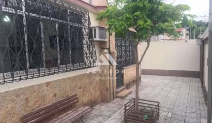 Casa com 3 quartos à venda na Rua Marco Polo, Vila da Penha, Rio de Janeiro, 354 m2 por R$ 999.000