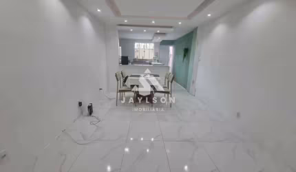 Casa com 2 quartos à venda na Rua Fernandes Gusmão, Irajá, Rio de Janeiro, 74 m2 por R$ 165.000