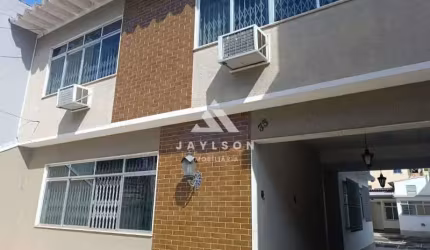 Casa com 3 quartos à venda na Rua Milton, Ramos, Rio de Janeiro, 233 m2 por R$ 900.000