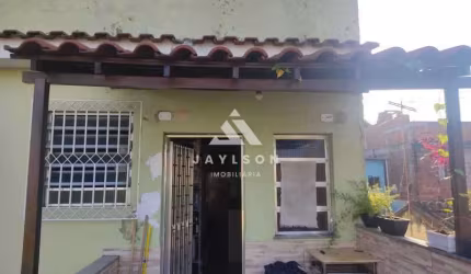 Apartamento com 2 quartos à venda na Rua Eduardo Guimarães, Irajá, Rio de Janeiro, 68 m2 por R$ 220.000