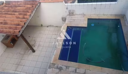Apartamento com 3 quartos à venda na Rua Abaíra, Braz de Pina, Rio de Janeiro, 126 m2 por R$ 390.000
