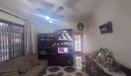 Casa com 3 quartos à venda na Rua Maria Lópes, Madureira, Rio de Janeiro, 101 m2 por R$ 360.000