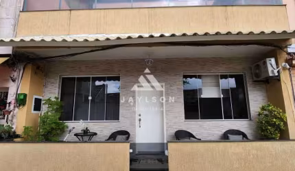 Casa em condomínio fechado com 3 quartos à venda na Rua Doutor Noguchi, Ramos, Rio de Janeiro, 52 m2 por R$ 280.000