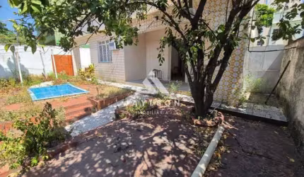 Casa com 3 quartos à venda na Rua Pereira de Figueiredo, Vila Valqueire, Rio de Janeiro, 297 m2 por R$ 1.100.000