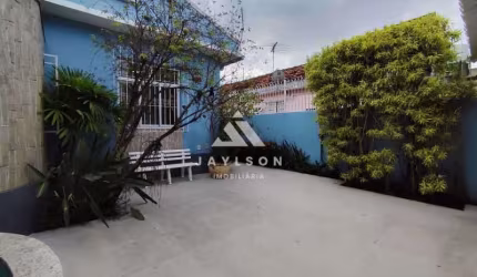 Casa com 4 quartos à venda na Rua Jequiriça, Penha, Rio de Janeiro, 156 m2 por R$ 1.000.000