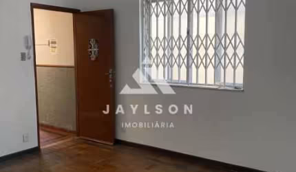 Apartamento com 2 quartos à venda na Avenida dos Democráticos, Higienópolis, Rio de Janeiro, 58 m2 por R$ 230.000