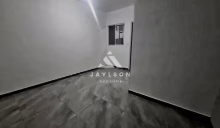 Apartamento com 3 quartos à venda na Rua Marambaia, Irajá, Rio de Janeiro, 636 m2 por R$ 180.000