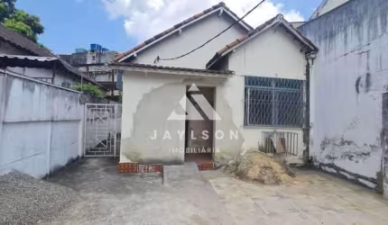 Casa com 2 quartos à venda na Rua Conde de Agrolongo, Penha, Rio de Janeiro, 91 m2 por R$ 250.000