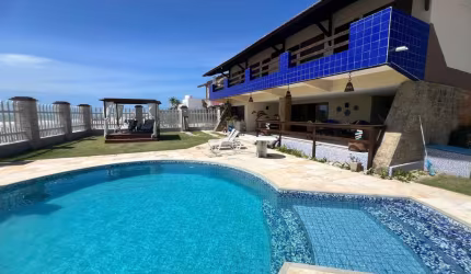 VERAS VENDE CASA MOBILIADA NA BEIRA DA PRAIA DE CAPONGA - CASCAVEL - CE