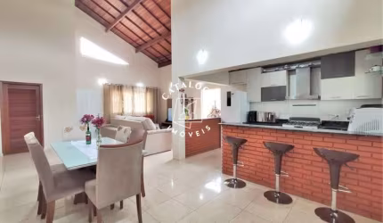 Casa em condomínio fechado com 3 quartos à venda na Rua Augusto Cesar, Centro, Pardinho, 900 m2 por R$ 750.000