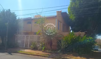 Casa com 4 quartos à venda no Jardim São Luiz, Ribeirão Preto , 318 m2 por R$ 600.000