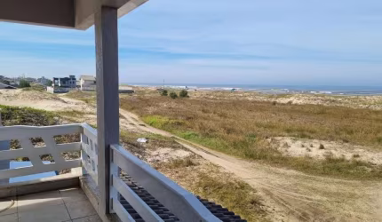 Casa 4 dormitórios - Zona Sul Balneário Rincão
