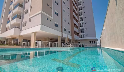 Amplo Apartamento 3 suítes - Michel Criciúma