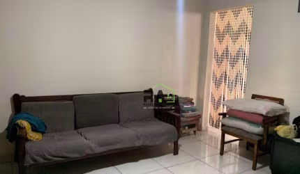 Casa com 2 dormitórios à venda, 200 m² por R$ 742.000,00 - Vila Eldízia - Santo André/SP