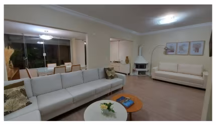 Casa com 3 dormitórios e 2 vagas no Tambore 6