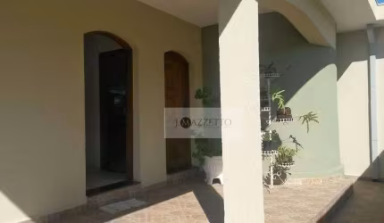 Sobrado com 4 dormitórios à venda, 210 m² por R$ 850.000,00 - Vila Furlan - Indaiatuba/SP