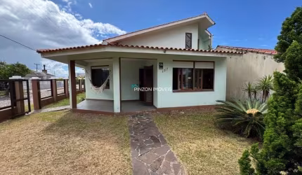 Casa a 100m da praia em Atlântida Sul, excelente localização