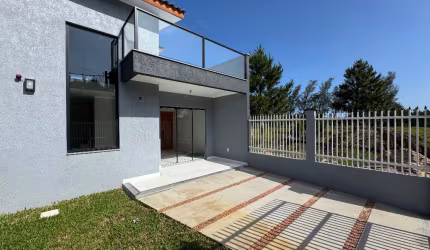 Propriedade com piscina em Atlântida Sul