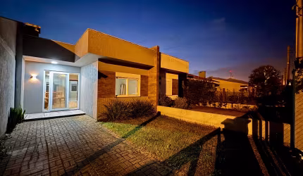 Casa em excelente localização em Atlântida Sul