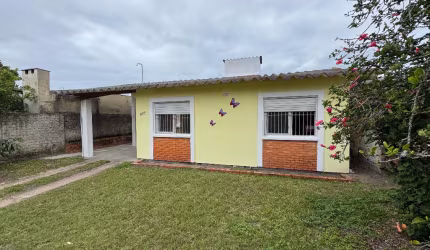 Casa na região de Moradores Atlântida Sul