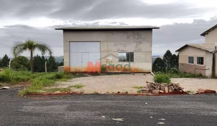BARRACÃO COMERCIAL NA AVENIDA SOUZA NAVES