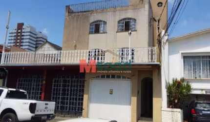 APARTAMENTO DUPLEX NO CENTRO